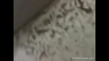 18 Teen Radha Caught Fucking In Toilet Mms - Mydesitube.com free video