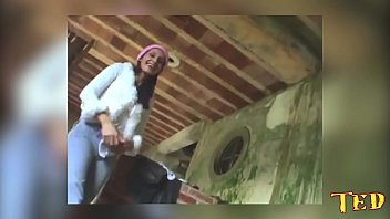 Fodendo A Peituda Na Casa Abandonada No Morro Do Alemão - Rj - Sara Liberato E Agatha Indra free video