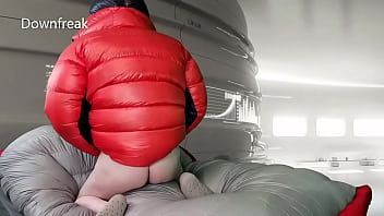Overfilled Mountain Hardwear Down Jacket Gets Covered In Cum After Fetish Bioscience Experiment free video