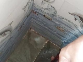 Everybody At Home So Masterbating In The Bathroom Secretly free video