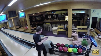 Guy Penetrates Attractive Beauty While Cuckold Plays Bowling free video